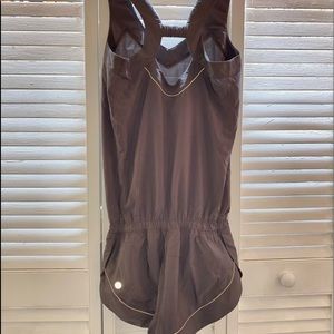 Lululemon women’s romper